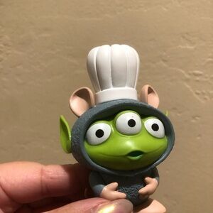 Pixar Alien Remix Super Star Series MEA-096 Figurine
